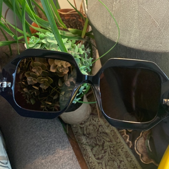 Authentic SWAROVSKI 53mm crystals geometric square sunglasses - Picture 15 of 16